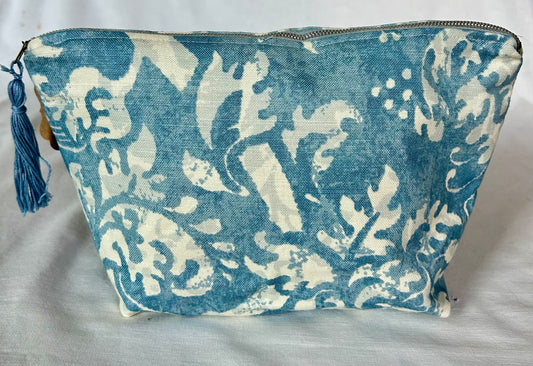 Large(ish) Zippered Pouches