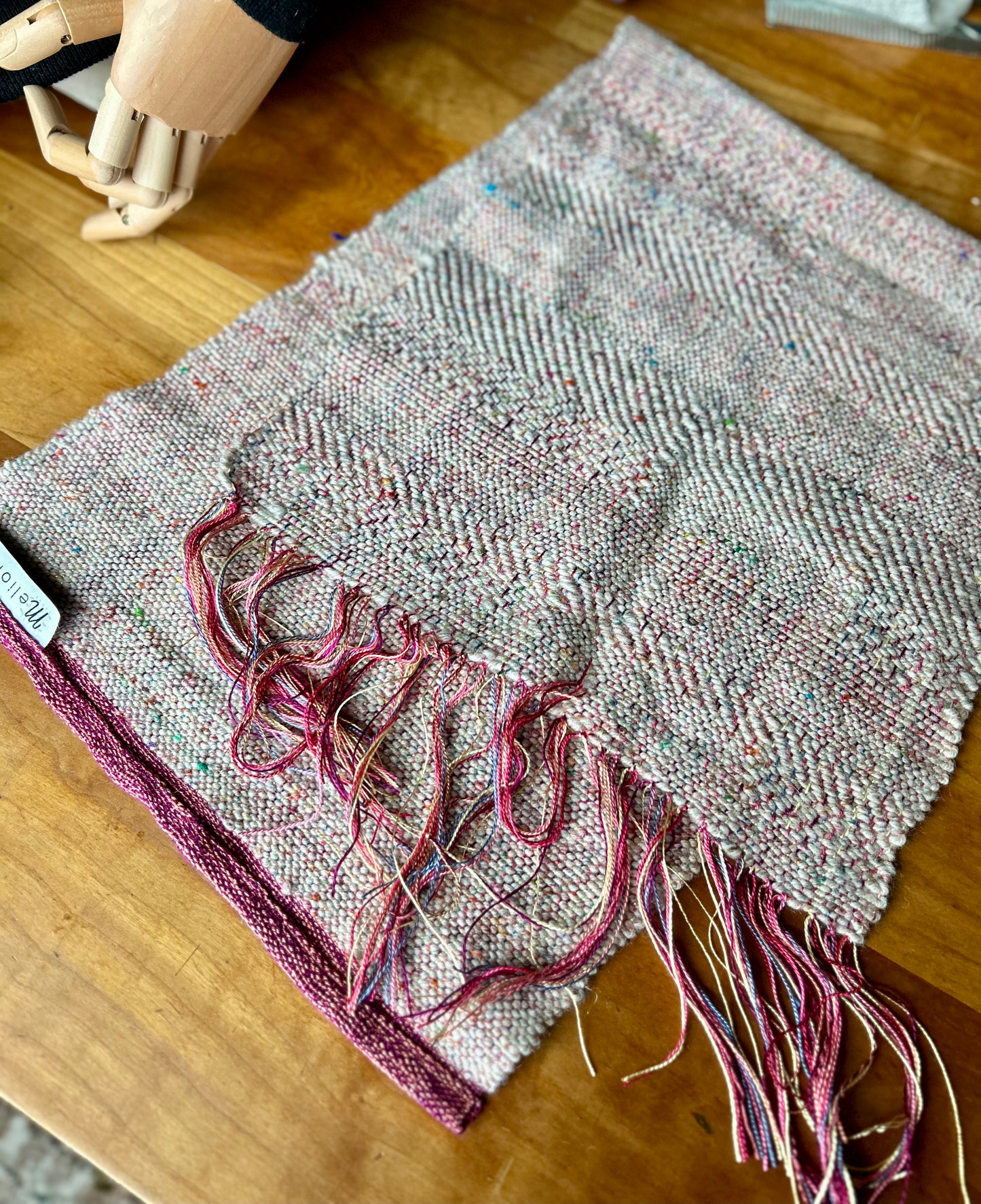 Handwoven short neck scarf with clasp