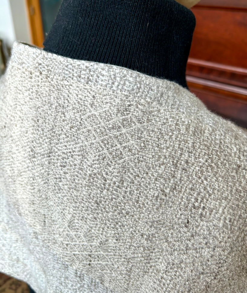 Elegant Capelet/Scarf
