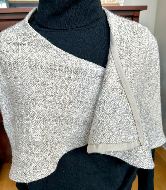 Elegant Capelet/Scarf