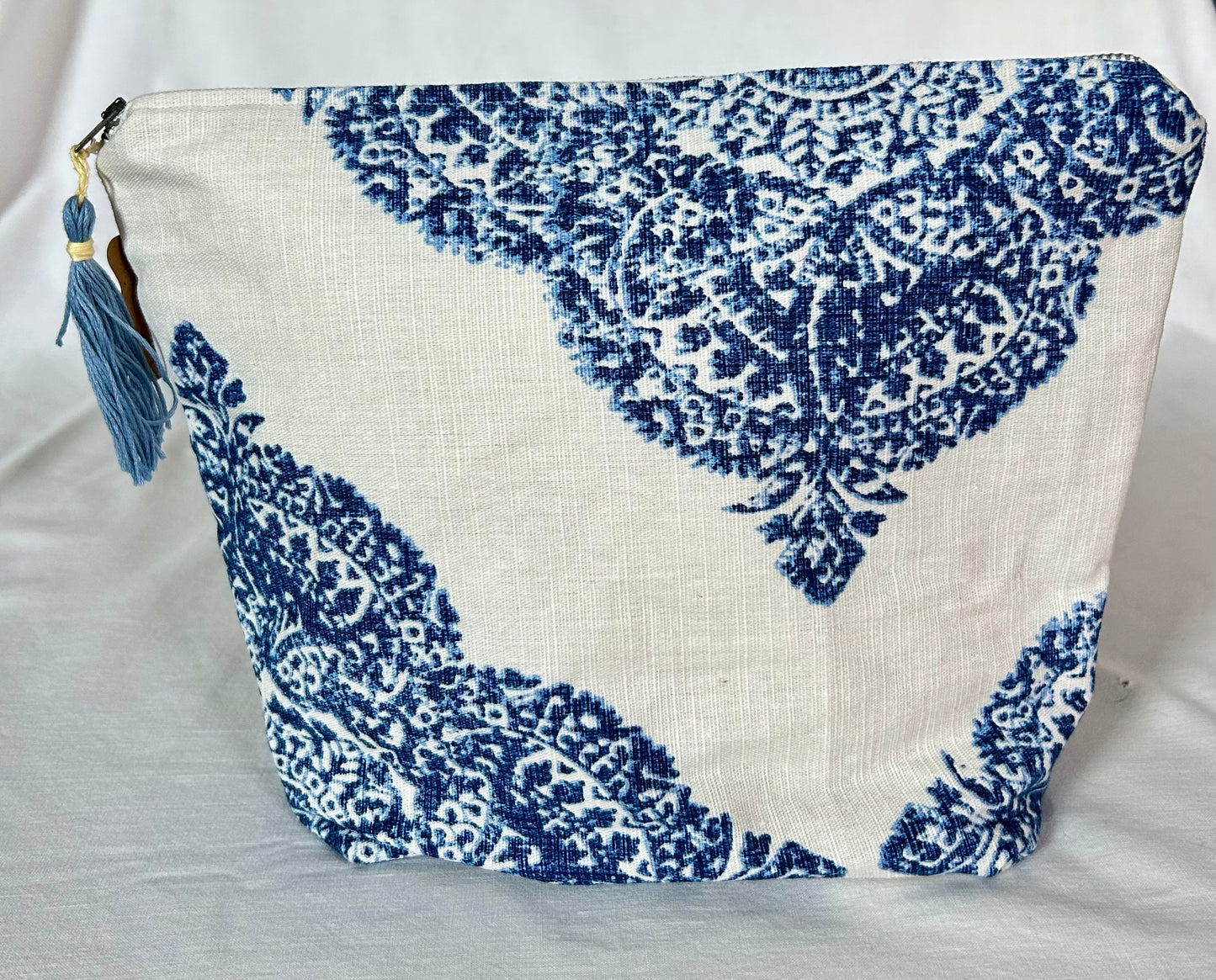 Large(ish) Zippered Pouches