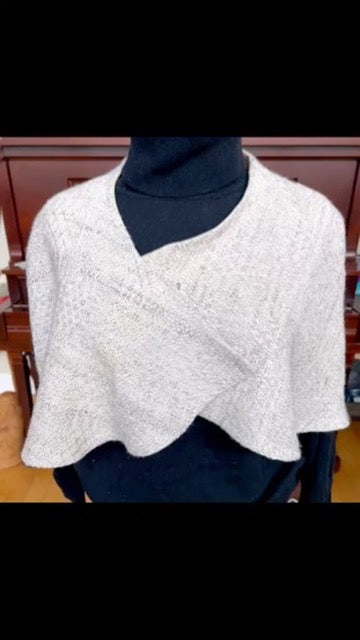 Elegant Capelet/Scarf