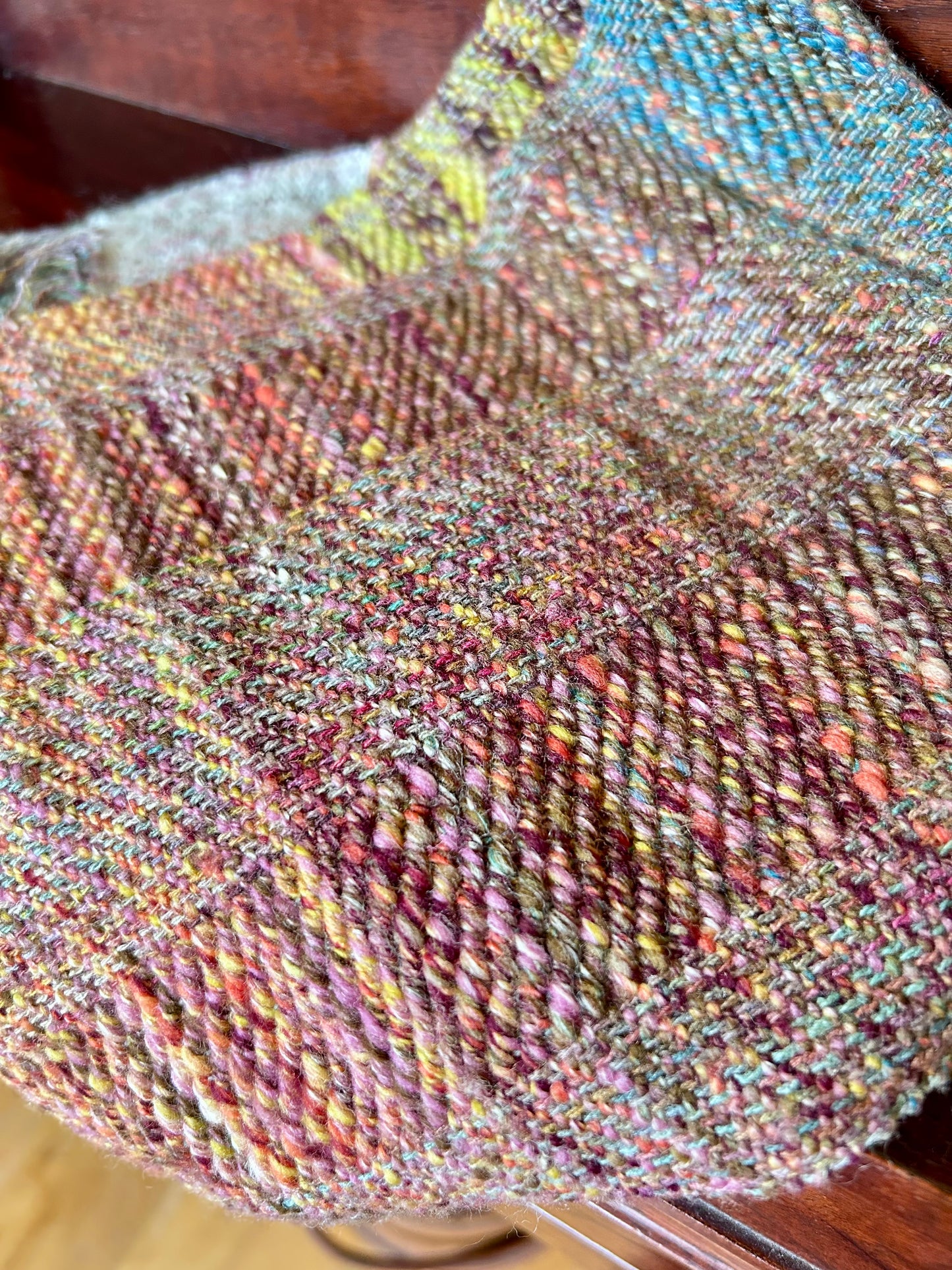 Handwoven scarf with clasp