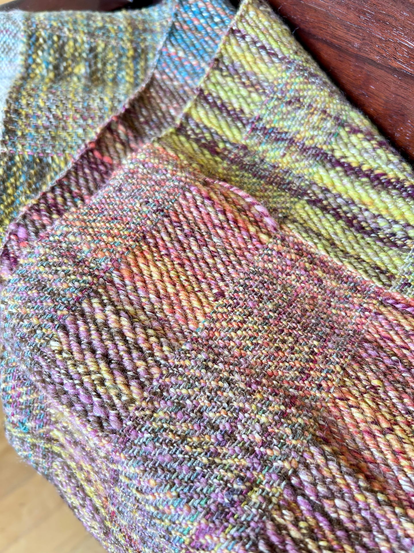 Handwoven scarf with clasp