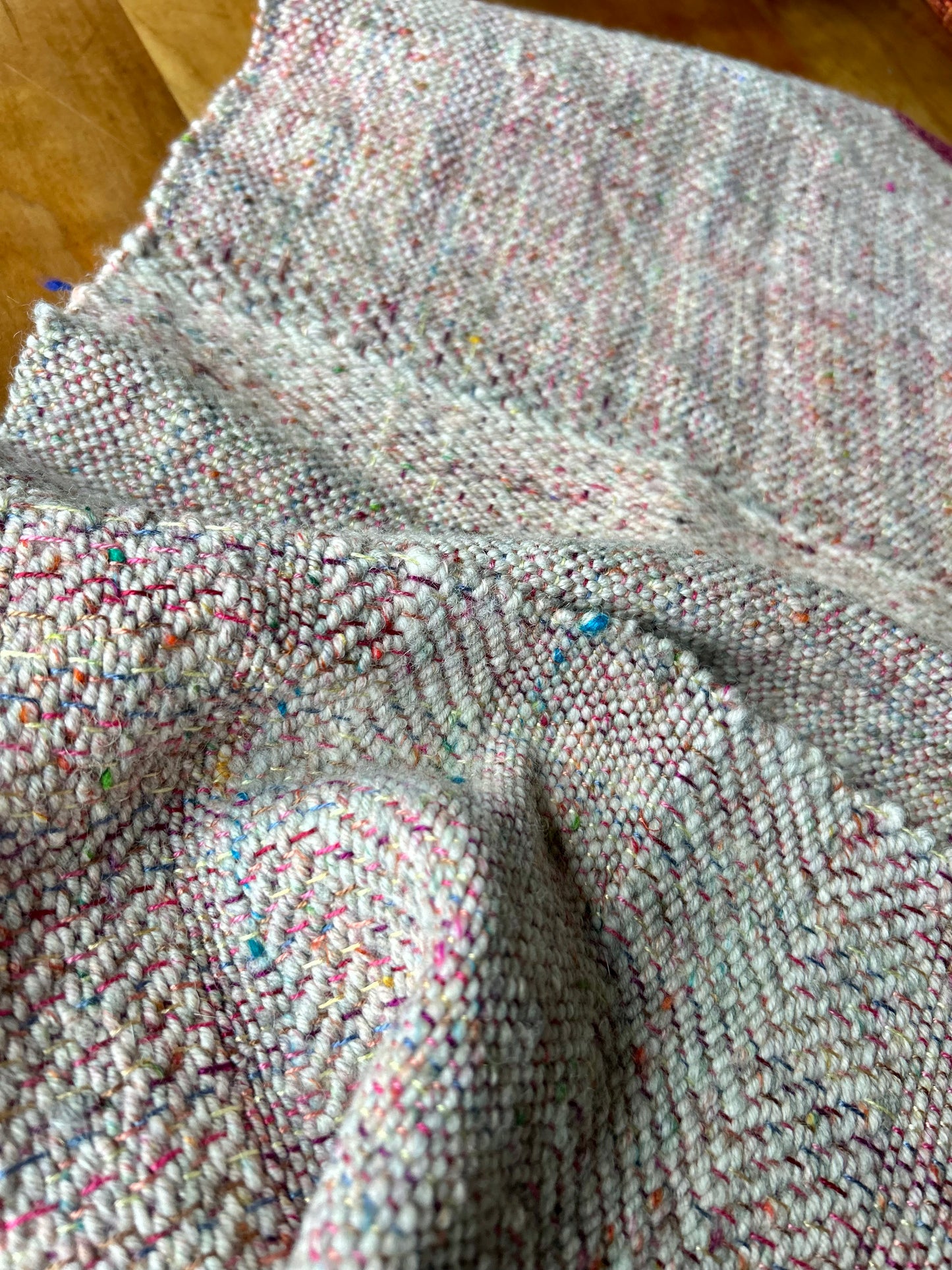 Handwoven short neck scarf with clasp